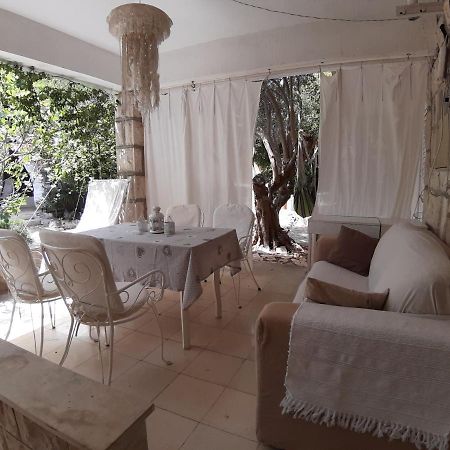 Apartment Lila Garden Bol Luaran gambar
