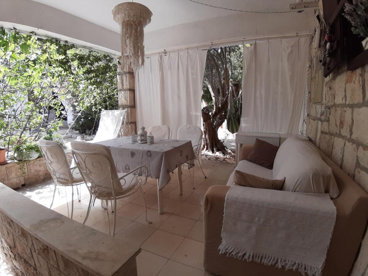 Apartment Lila Garden Bol Luaran gambar
